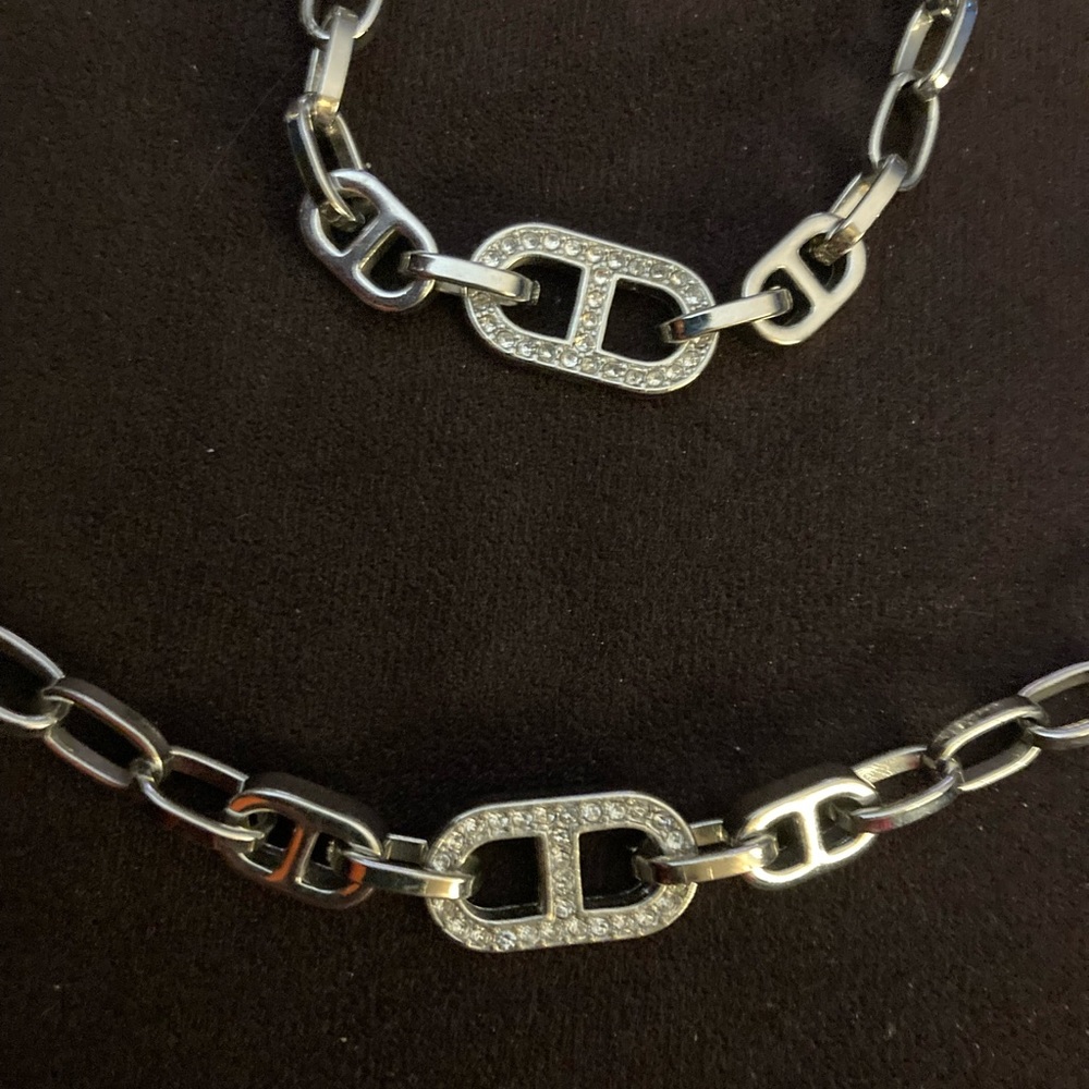 Ann Taylor Silver Tone Pave Crystal Chain Link Necklace - Picture 8 of 8